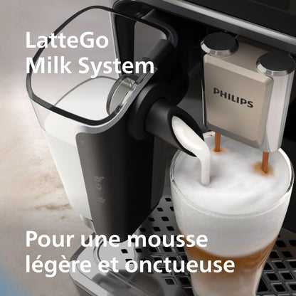 Série 5500 EP5546/70 – 20 Boissons Chaudes et Glacées,Carafe LatteGo facile à nettoyer,SilentBrew,QuickStart,Machine à café à grain Noir/Argent